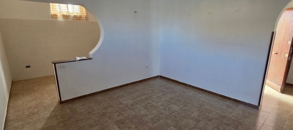3 rooms Apartment in Brindisi, Italy No. 156407 6