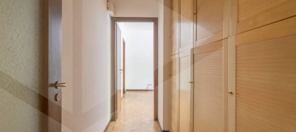 6-salle Appartement à Rome, Italy No. 26494 24