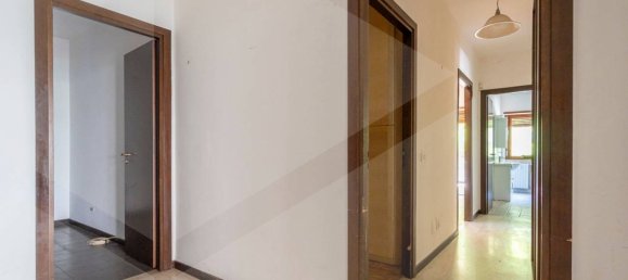 6-salle Appartement à Rome, Italy No. 26494 15