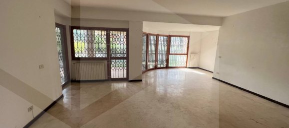 6-salle Appartement à Rome, Italy No. 26494 49