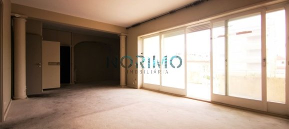 4 bedrooms Villa in Povoa de Varzim, Portugal No. 134988 2