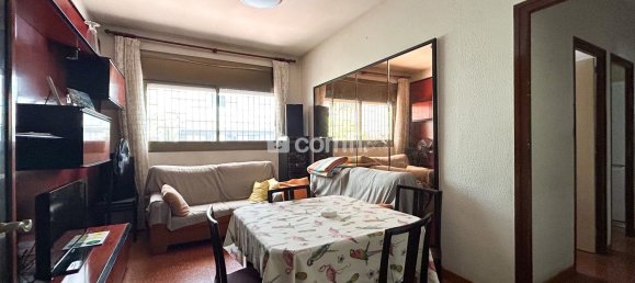 Apartamento de 4 dormitorios en Gràcia, Spain No. 86095 2