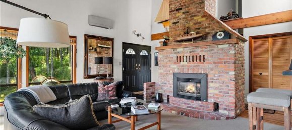 3 bedrooms House in British Columbia, Canada No. 1112 9