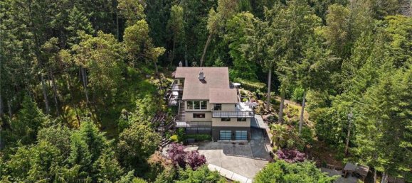 3 bedrooms House in British Columbia, Canada No. 1112 6