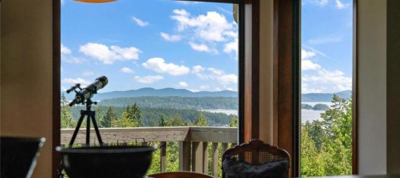 3 bedrooms House in British Columbia, Canada No. 1112 11