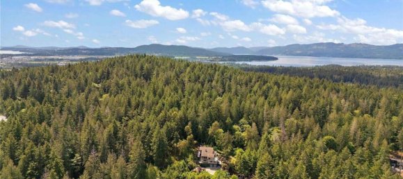 3 bedrooms House in British Columbia, Canada No. 1112 2