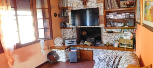 Дом с 3 комнатами в Лонгаре, Италия № 154078 5