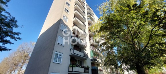 Квартира с 2 спальнями в Рони-су-Буа, Франция № 169326 3