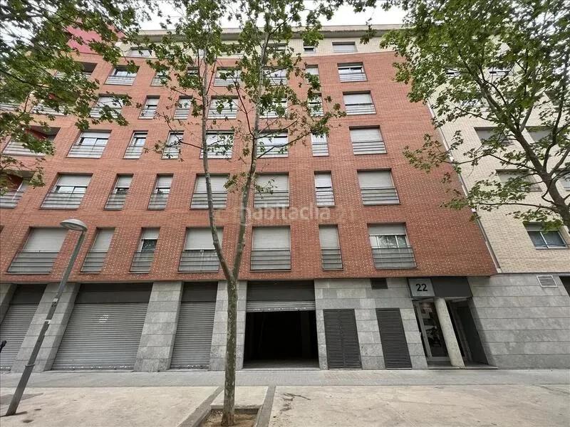  عقار تجاري في Barcelona, Spain 73متر مربع رقم 157210