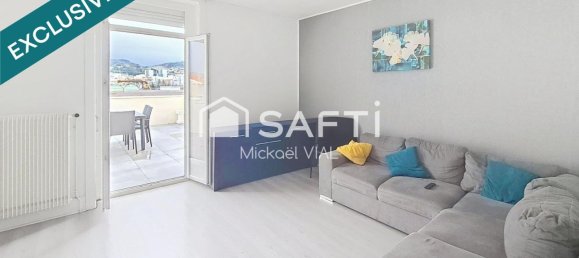 3 chambres Maison de ville à Unieux, France No. 208588 3