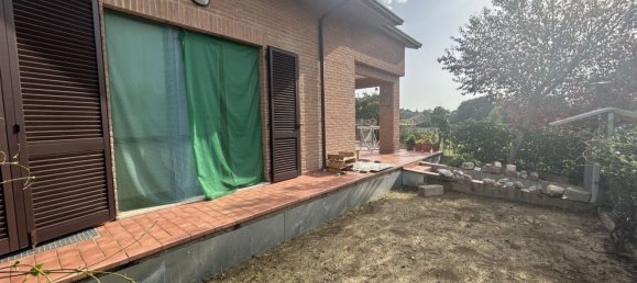 11 Schlafzimmer Villa in Corciano, Italy, Nr. 320983 3