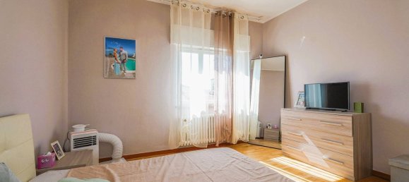 4 rooms Apartment in Curno, Italy No. 284742 20