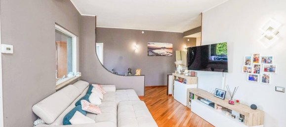 4 rooms Apartment in Curno, Italy No. 284742 5