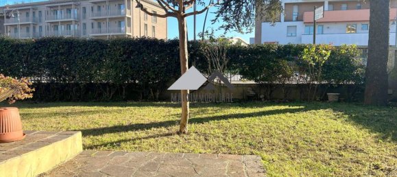 2-Zimmer Wohnung in Gabicce Mare, Italy, Nr. 270310 28