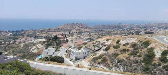 4 Schlafzimmer Gewerbliche Immobilie in Agios Tychonas, Cyprus, Nr. 19138 5