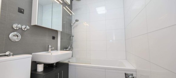 Estudio en Mitte, Germany No. 365435 3