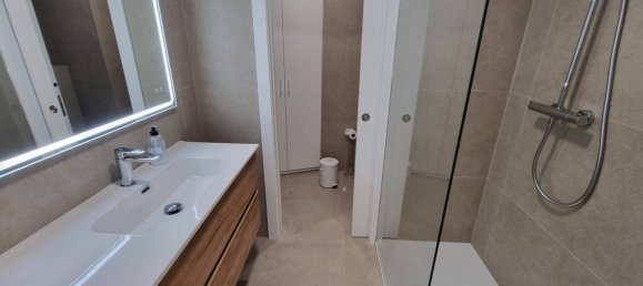 57m² Office in Granollers, Spain No. 140898 9