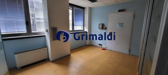 5-salle Bâtiment à Vercelli, Italy No. 212592 20