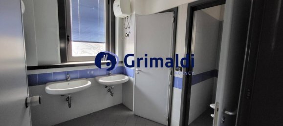 5-salle Bâtiment à Vercelli, Italy No. 212592 14