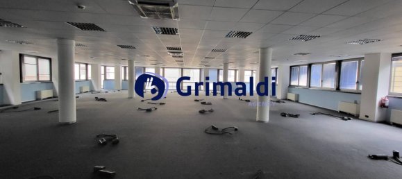 5-salle Bâtiment à Vercelli, Italy No. 212592 25