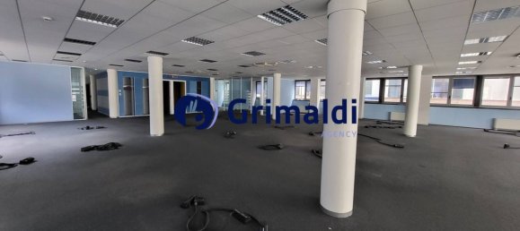 5-salle Bâtiment à Vercelli, Italy No. 212592 48