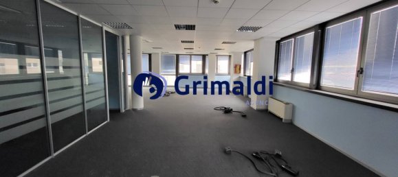 5-salle Bâtiment à Vercelli, Italy No. 212592 17