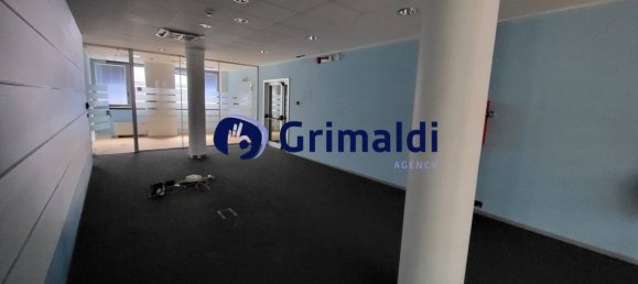 5-salle Bâtiment à Vercelli, Italy No. 212592 23