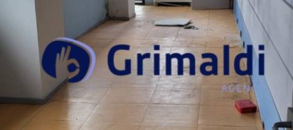 5-salle Bâtiment à Vercelli, Italy No. 212592 18