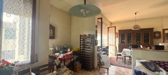 3 bedrooms Apartment in Florence, Italy No. 371066 13