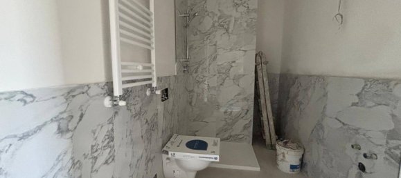 3 bedrooms Apartment in Florence, Italy No. 371066 21