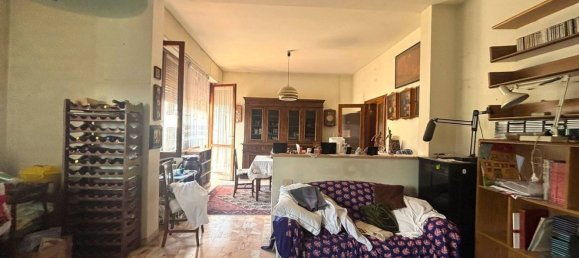3 bedrooms Apartment in Florence, Italy No. 371066 12