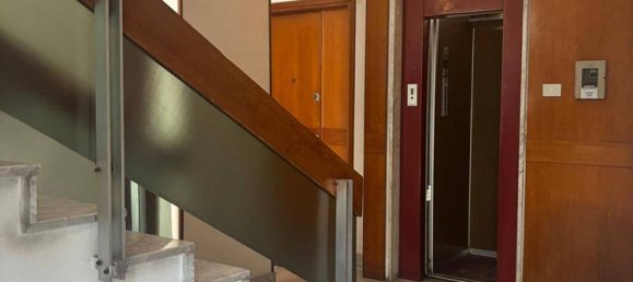 3 bedrooms Apartment in Florence, Italy No. 371066 18