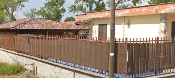 3 rooms House in Castel Volturno, Italy No. 93380 11