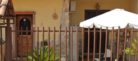 3 rooms House in Castel Volturno, Italy No. 93380 13