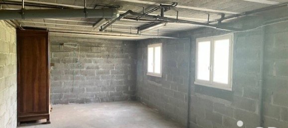 4 Schlafzimmer Haus in Niort, France, Nr. 282377 9