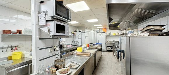 عقار تجاري في Tours, France 250متر مربع رقم 69600 3