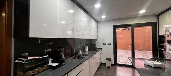 4 bedrooms House in Pacos de Ferreira, Portugal No. 22236 7