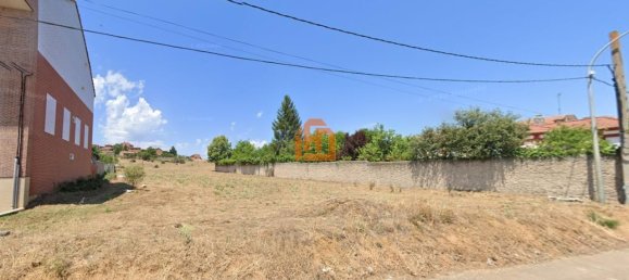 Terreno em Villaquilambre, Spain 1135 m² N.º 79653 3