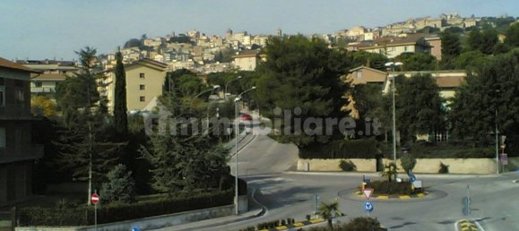 4 bedrooms Villa in Osimo, Italy No. 96039 8