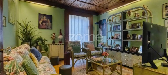 5 bedrooms House in Vila Nova de Gaia, Portugal No. 117348 4