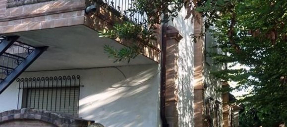 7 rooms Warehouse in Sarzana, Italy No. 124051 5