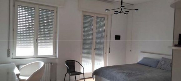 3 rooms Apartment in Bergamo, Italy No. 3447 7