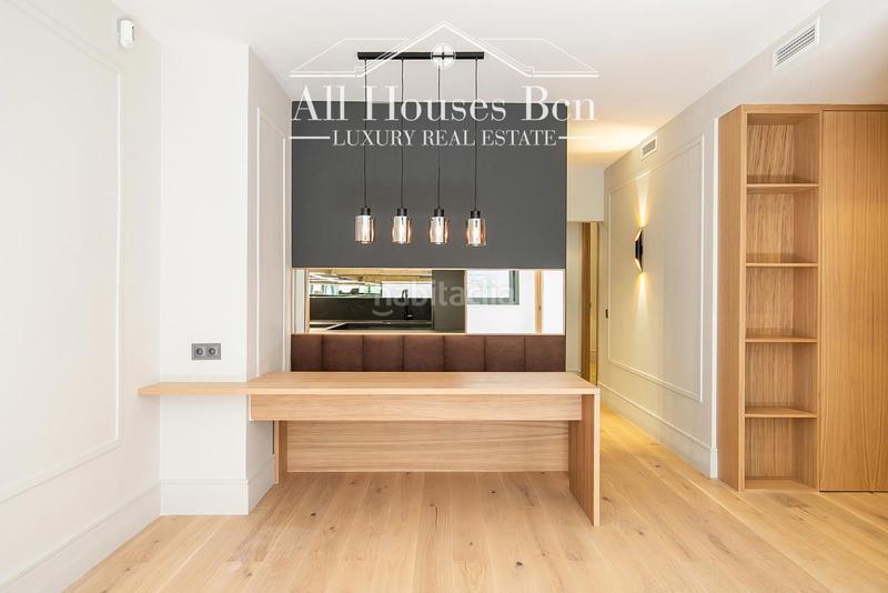 3 bedrooms Apartment in Gracia, Spain No. 194144