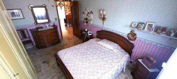 3 rooms Apartment in Orbassano, Italy No. 110949 8