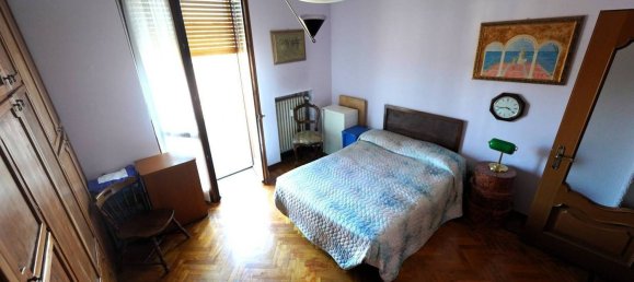 3 rooms Apartment in Orbassano, Italy No. 110949 5
