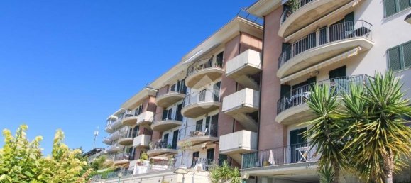 2 chambres Appartement à Porto Sant'Elpidio, Italy No. 299696 32