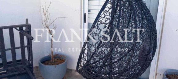 3 bedrooms Penthouse in Sliema, Malta No. 4164 12