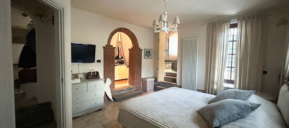 6-Zimmer Villa in Serravalle Pistoiese, Italy, Nr. 253132 9