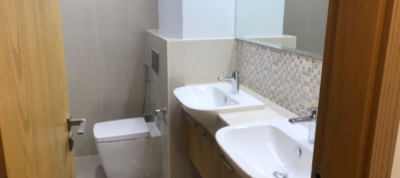 3 bedrooms Apartment in BELLEVUE TOWERS, Dubai, UAE No. 60489 7