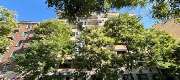 600m² Office in Milan, Italy No. 291937 17